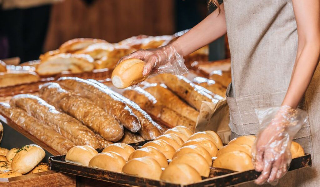 Pâinea zilnică, DUȘMANUL ascuns: conține sare PERICULOASĂ pentru sănătate!