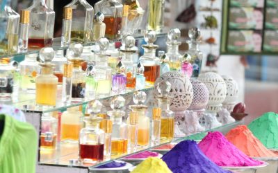 Români, ARESTAȚI în Italia: Furt spectaculos din duty-free, cu 32 de parfumuri!