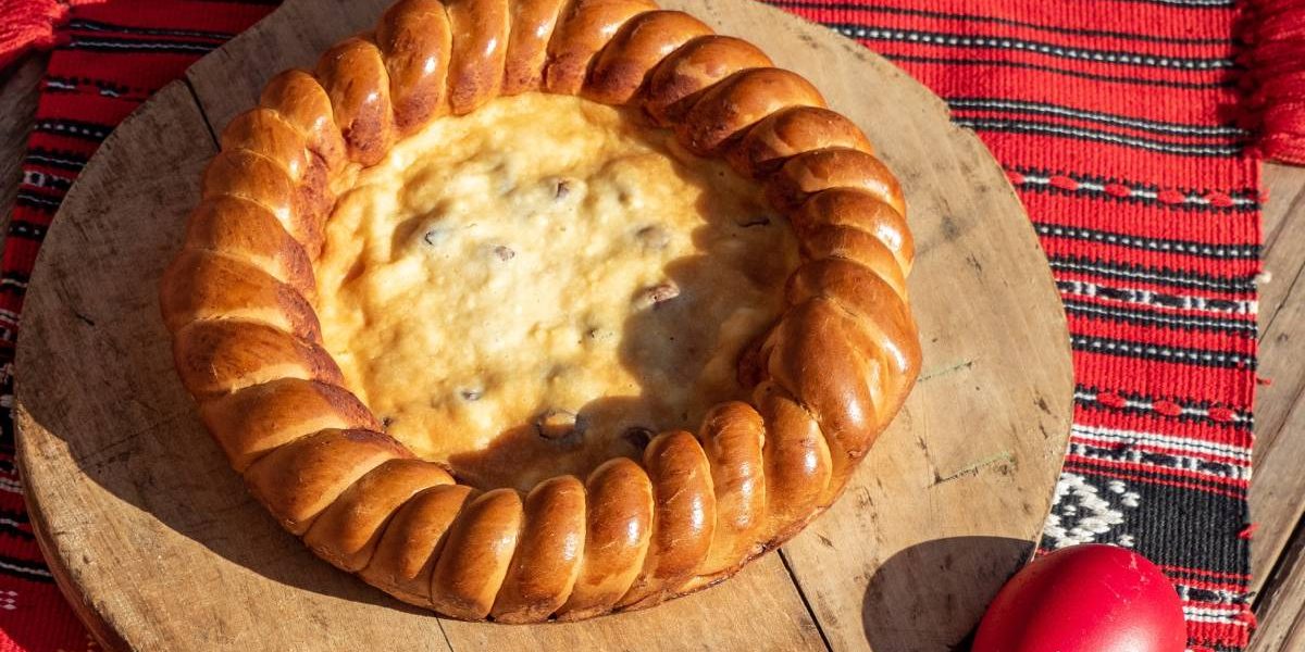 Cum faci pasca perfectă de Paște: Înlocuiește brânza cu smântână