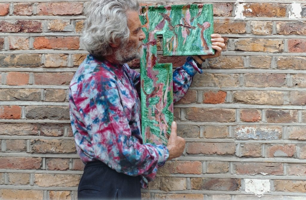 Ivan Gallery expune lucrări târzii semnate de Paul Neagu