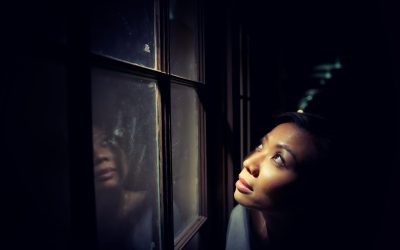 De ce nu poți dormi? Un psiholog dezvăluie secretele gândurilor nocturne și soluția!