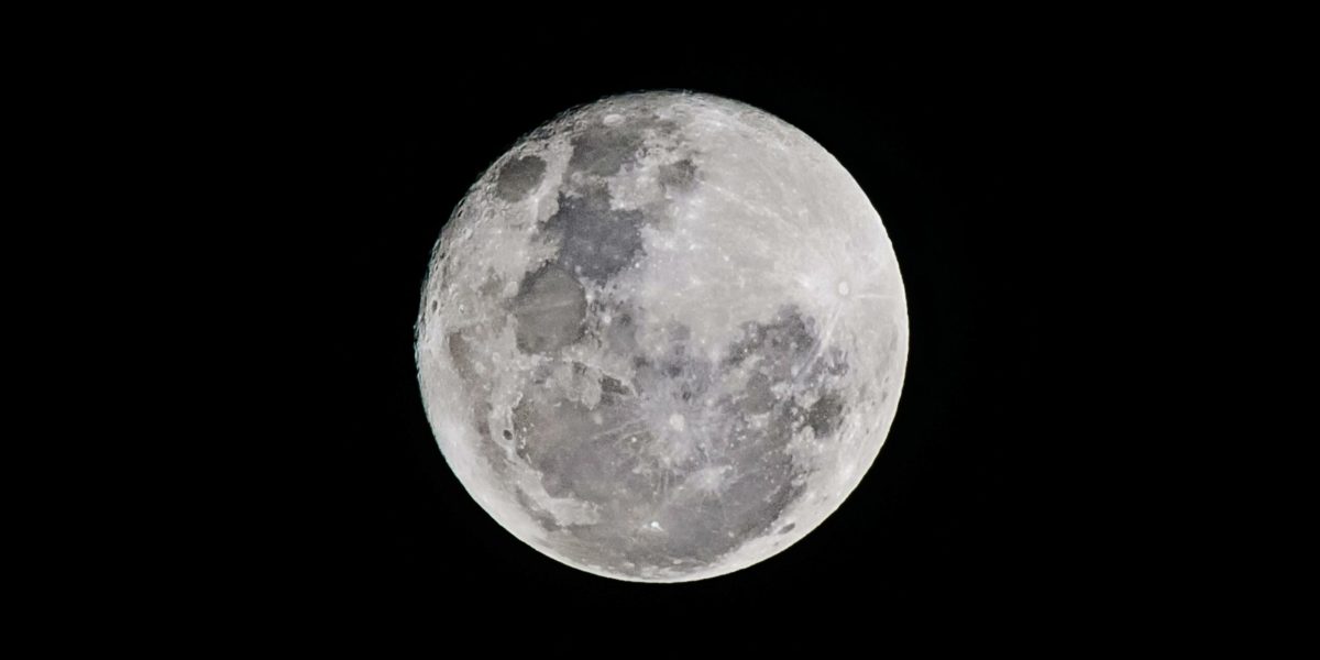 pexels-brunoscramgnon-596134-scaled.jpg - StiriAlese