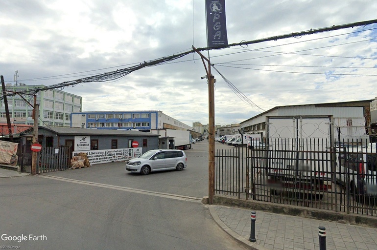 Transformare radicală în cartierul Pantelimon: depozitele industriale dispar pentru a face loc unui ansamblu rezidențial imens O zonă în plină dezvoltare din cartierul Pantelimon va suferi o transformare majoră, odată cu demolarea depozitelor industriale care au dominat zona pentru decenii