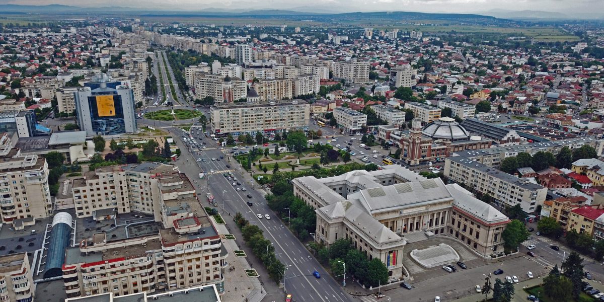 Ploiești 2026: Tinerii, cu opțiuni tot mai puține. Ce se întâmplă?