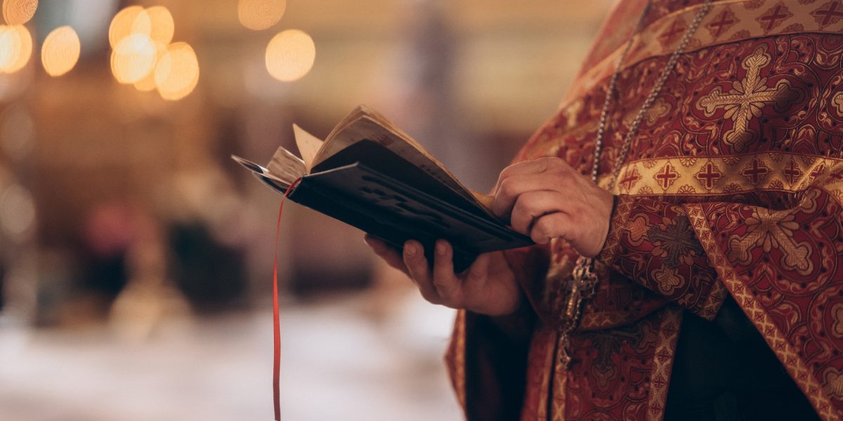 Spovedania, secretul unei vieți curate. Preot: „Curățăm sufletul de păcate” – Europa FM