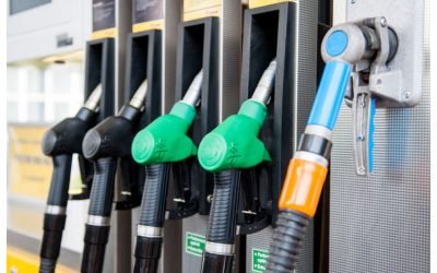Benzina și motorina, iarăși la prețuri record. Află costurile la Petrom, Rompetrol și MOL