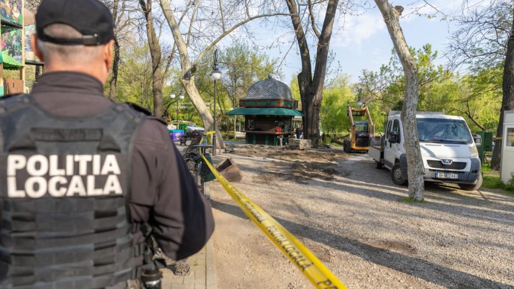 București: Primăria demolează construcții ilegale din Cișmigiu. Ce urmează luni?