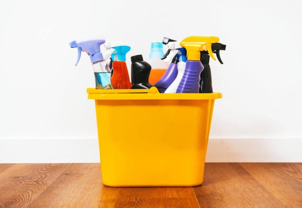 Produsele de curățenie: Pericol ascuns în casele noastre. Atât de toxic!
