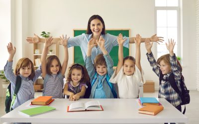 Profesor debutant, umilit de salariu: Câștigă sub un casier! Legea, o glumă în România