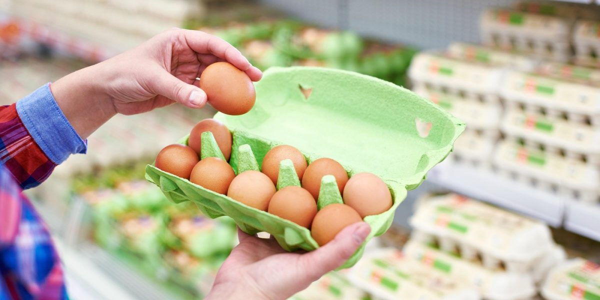Scumpirea ouălor: De ce s-a explodat prețul și ce alternative caută românii