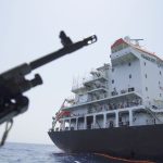 Analist, aventură cu 15.000 dolari în Ormuz: Iran primește șpagă pentru nave