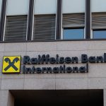 Bursa: Raiffeisen Bank face furori în Austria. Profitul crește, capitalizarea explodează