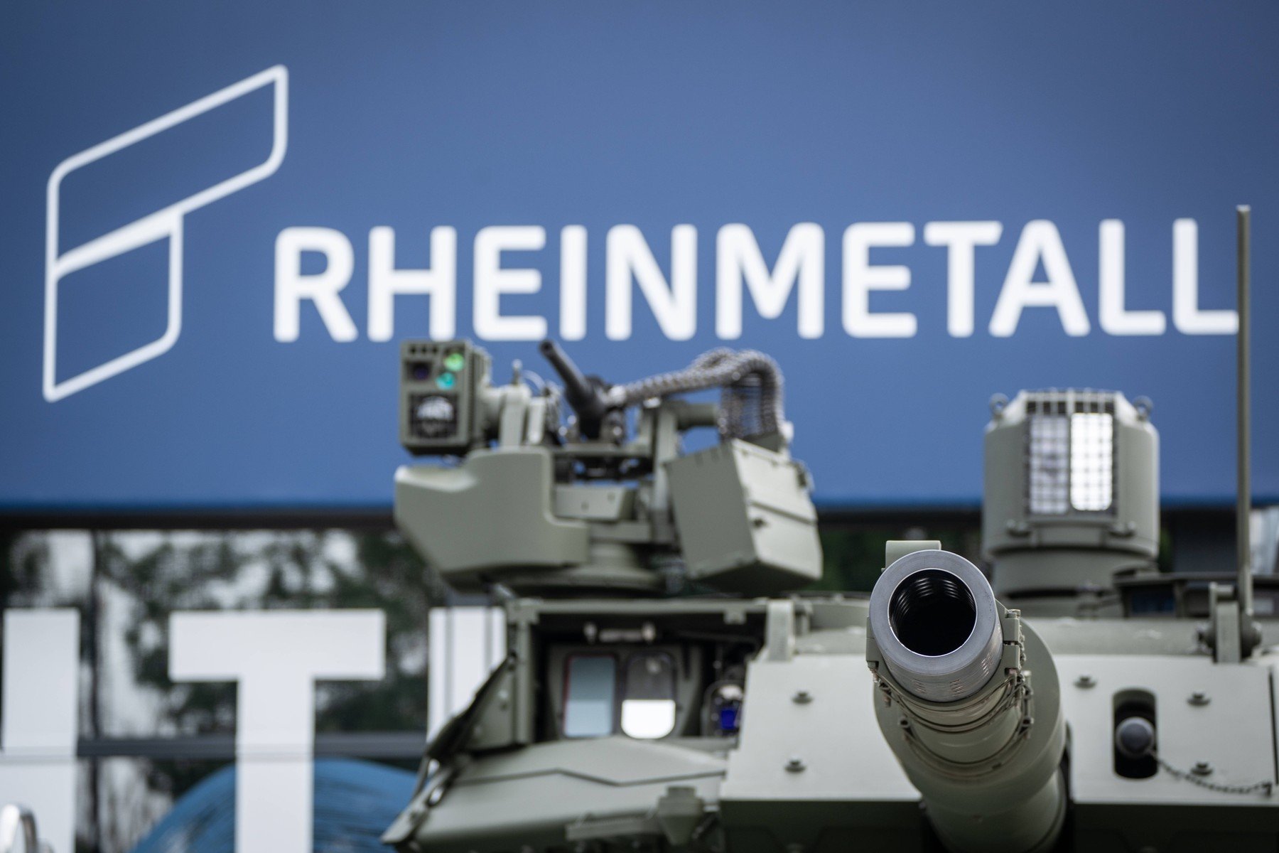 Protest la Berlin: Sediul Rheinmetall, blocat de manifestanți