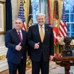 Trump, la „cumpărături” în Ungaria: Cum vrea să-i aducă voturi lui Viktor Orban