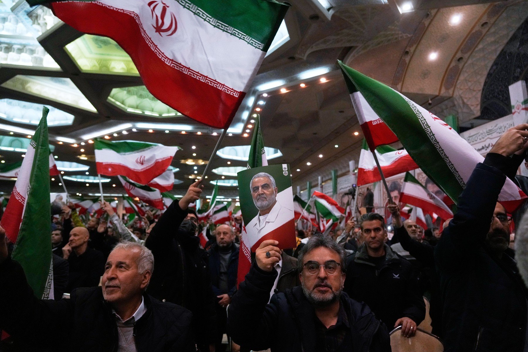 Autoritățile din Iran au anunțat că au reținut 311 persoane, fiind acuzate de colaborare cu opoziția din străinătate sau cu Israel și SUA