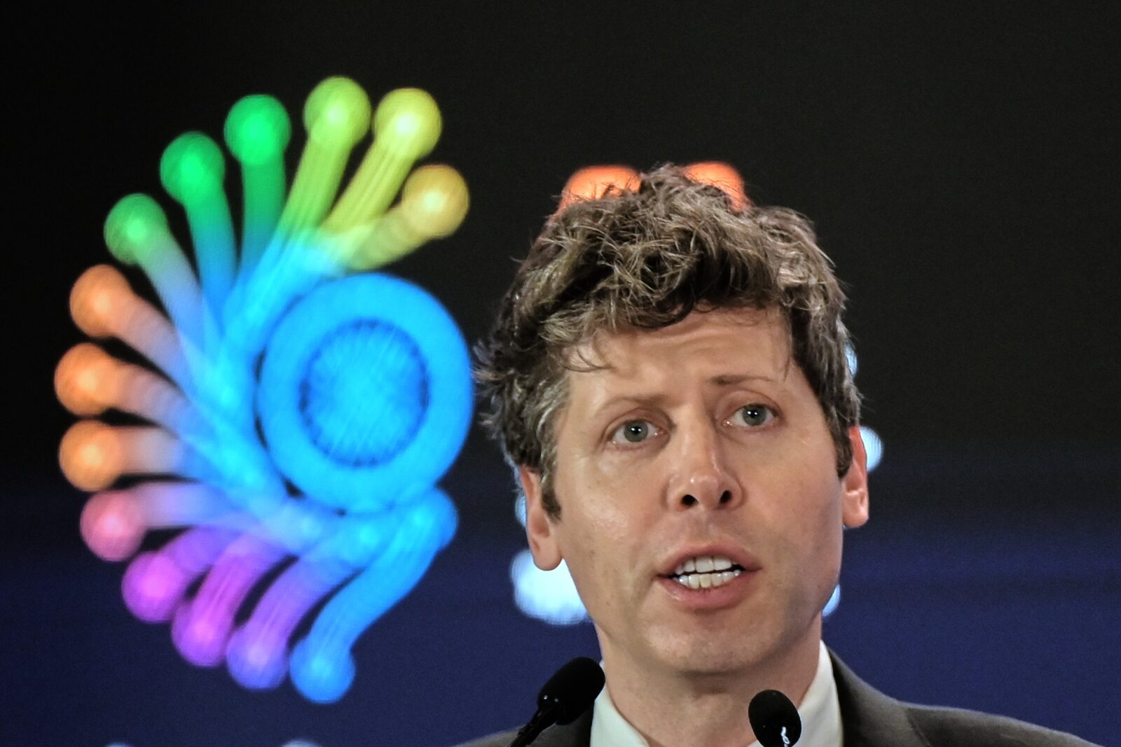 Sam Altman, bomba atomică: IA Mythos, vânzător de buncăre, șochează lumea