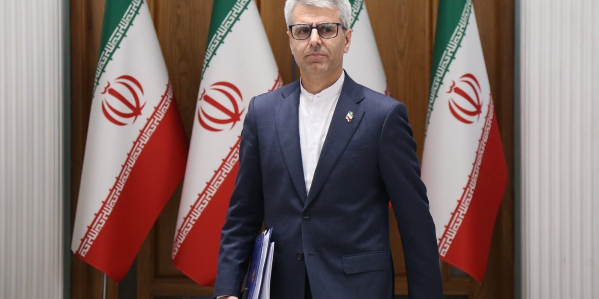 Iran și SUA: Negocieri cu emoții. Teheranul denunță neîncrederea