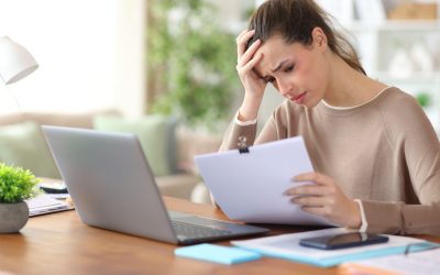 Când statul uită de facturi, firmele mici din România se prăbușesc