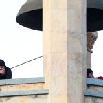 Clopotar, în comă după ce clopotul i-a zdrobit capul la Bacău