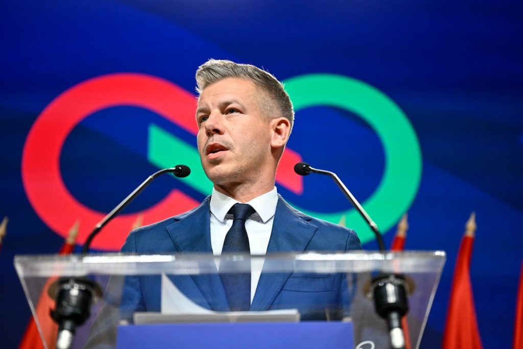 Magyar, prim-ministrul ales, ATAC la final de mandat: Guvernul distruge documente