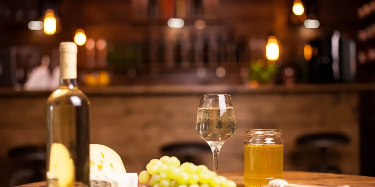 Lanț de magazine din România dă lovitura: Deschide primul pub în Europa