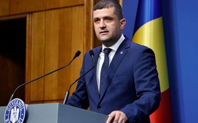 Miruță: Blocajul politic riscă să compromită contracte SAFE pentru România