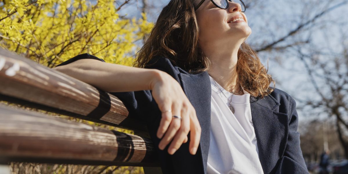 Avertisment: Cum ne păcălesc primele raze de Soare pielea? Atenție