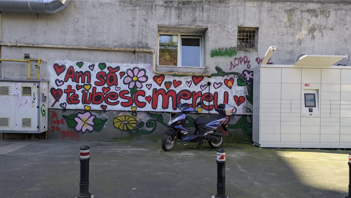 Bucureștenii se pregătesc de Paște, iar viața culturală intră în hibernare
