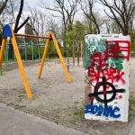 Herăstrău, refăcut cu… cașcarabete ilegale Ciucu acuză „cacofonie” de mobilier urban