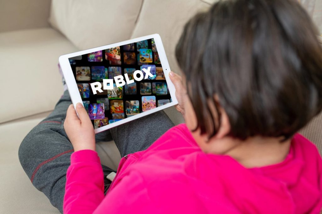 Roblox, revoluție pentru copii și părinți: Kids și Select, scandal la orizont