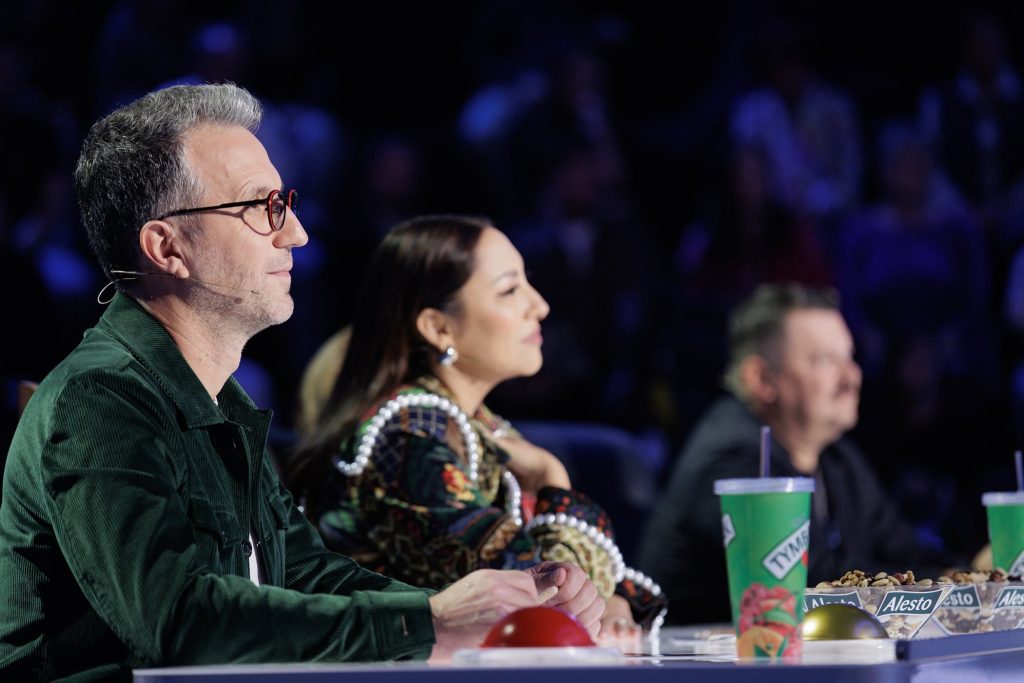 Moisescu, uimit la Românii au Talent: Moment de film cu artistul nomad