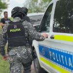 Un bărbat s-a baricadat în apartament din București, negociatori chemați și gaze sistate