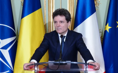 Pierdem luni bune, împăcând aceleași tabere: România, blocată