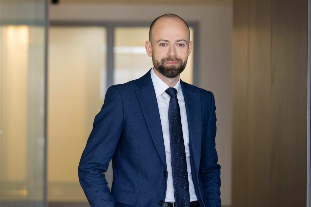 România, pe valul granturilor: Planuri EY pentru investiții strategice