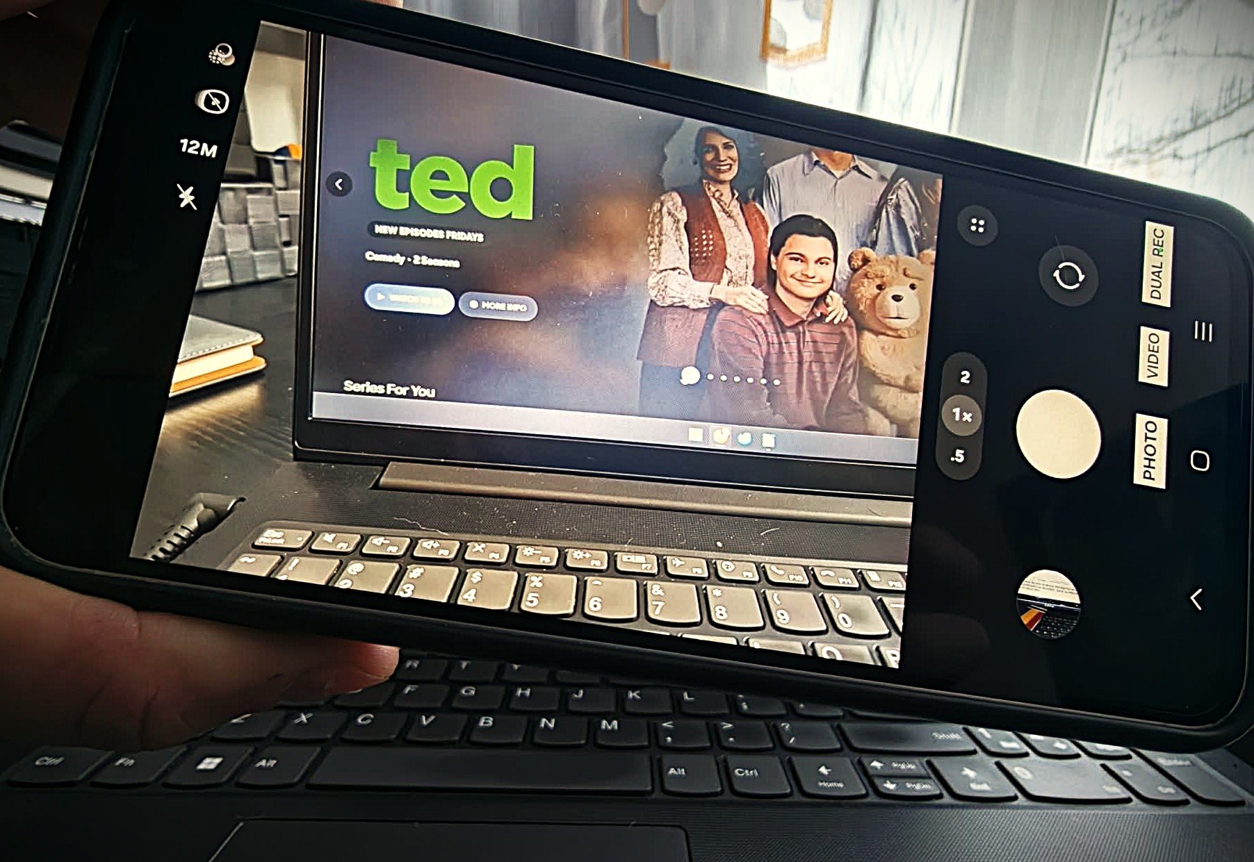 SkyShowtime, serviciul de streaming recently lansat în România, permite utilizatorilor să monitorizeze și să gestioneze dispozitivele conectate la contul lor