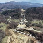 Progrese ULUITOARE pe șantierul A1: 13,5% în plus la autostradă