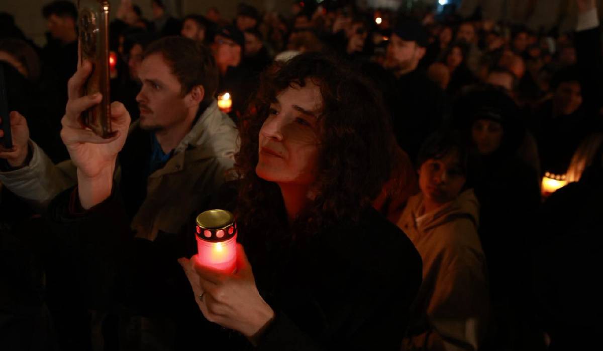 Înviere la Patriarhie: Imagini de la slujba oficiată de Preafericitul Daniel