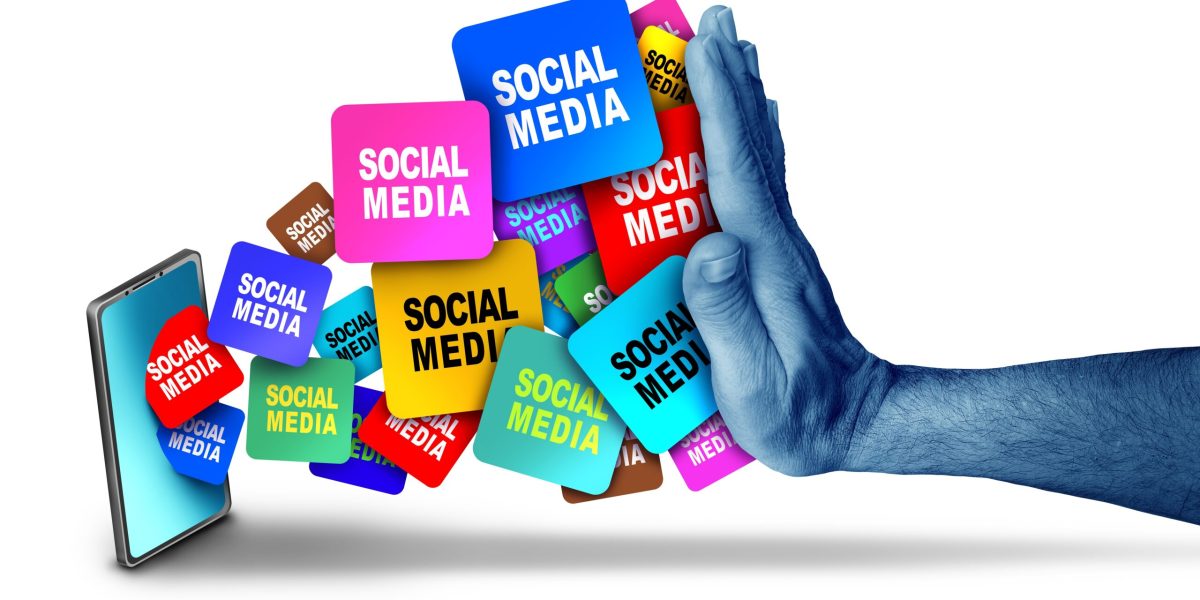 Dezastrul online: Utilizatorii devin pasivi. Ce schimbă comportamentul?