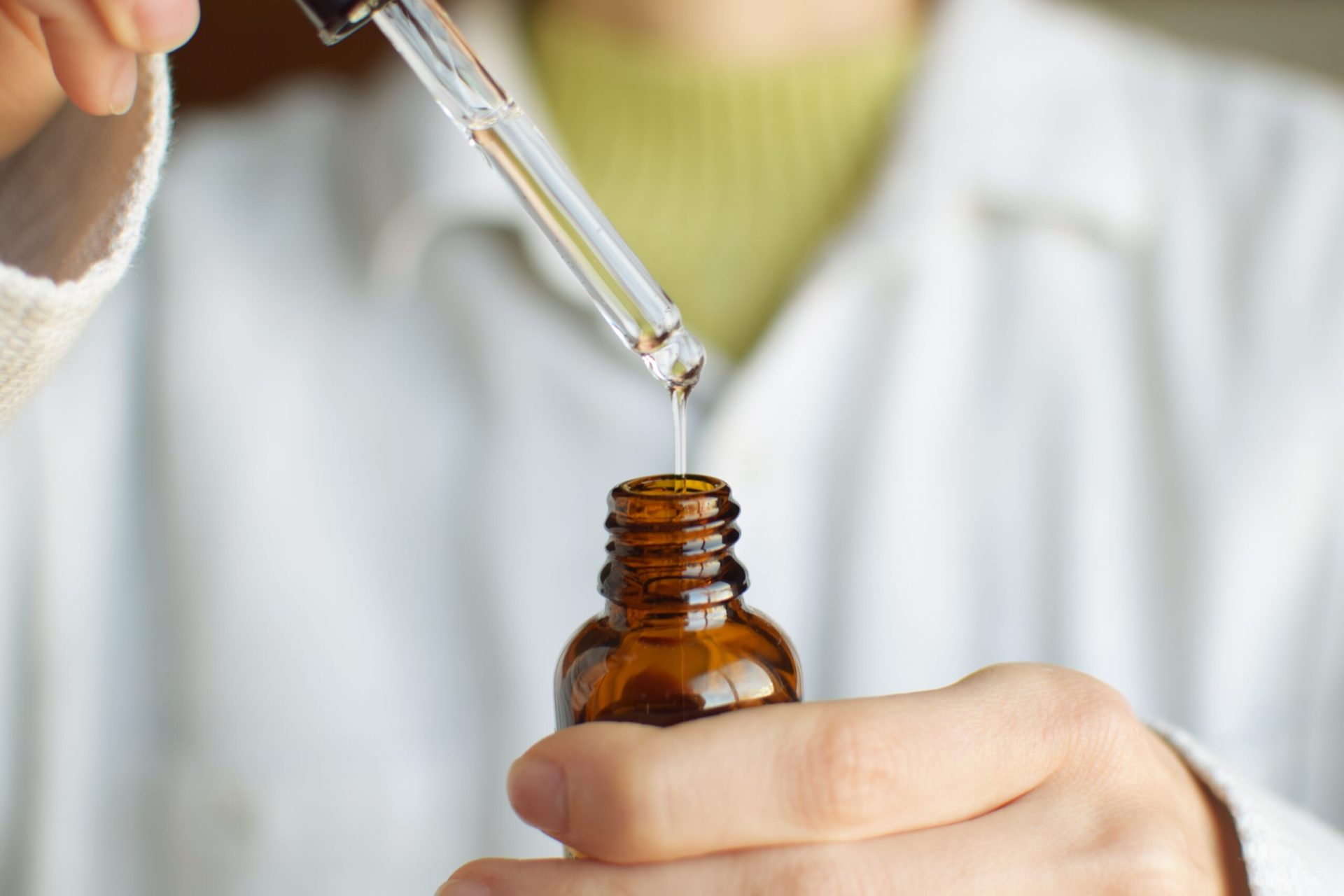 Beauty pe net: Cât e modă, cât e știință în tratamentele „bizare”?