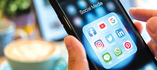 SUA și Uniunea Europeană se confruntă într-un război al reglementărilor digitale, escaladat de sancțiuni record impuse giganților tehnologici precum Google, Apple și Meta