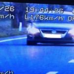 Șoferiță, prinsă cu 176 km/h în Constanța: „Se ard cozonacii!”