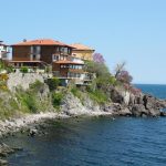 Mai ieftin ca Amalfi? Destinația SECRETĂ a turiștilor, mai spectaculoasă