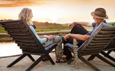 Crisă a tăcerii: Românii vorbesc tot mai puțin, arată un studiu alarmant