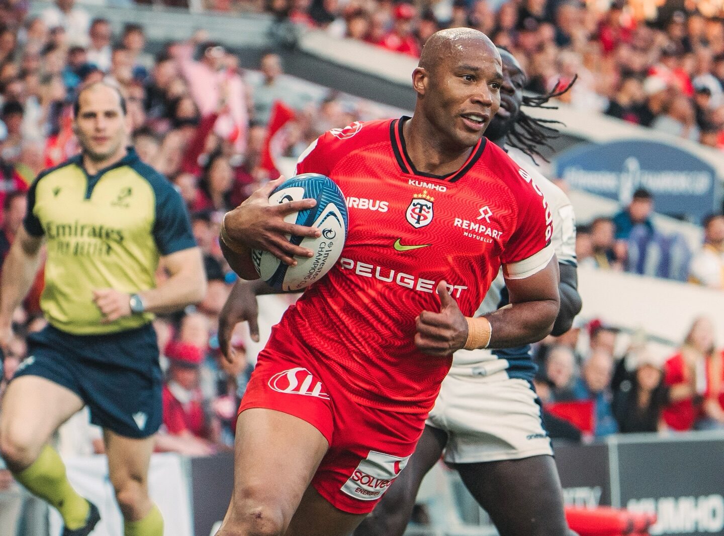 Cel mai titrat club de rugby din Franța, Stade Toulousain, va realiza pentru prima dată un stagiu de pregătire în România, în perioada 12-14 iunie, pe terenul din Parcul Copilului din București