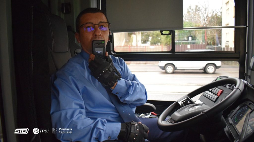 Troleibuzele STB, cu alcooltest! Șoferii nu pornesc motorul dacă au băut