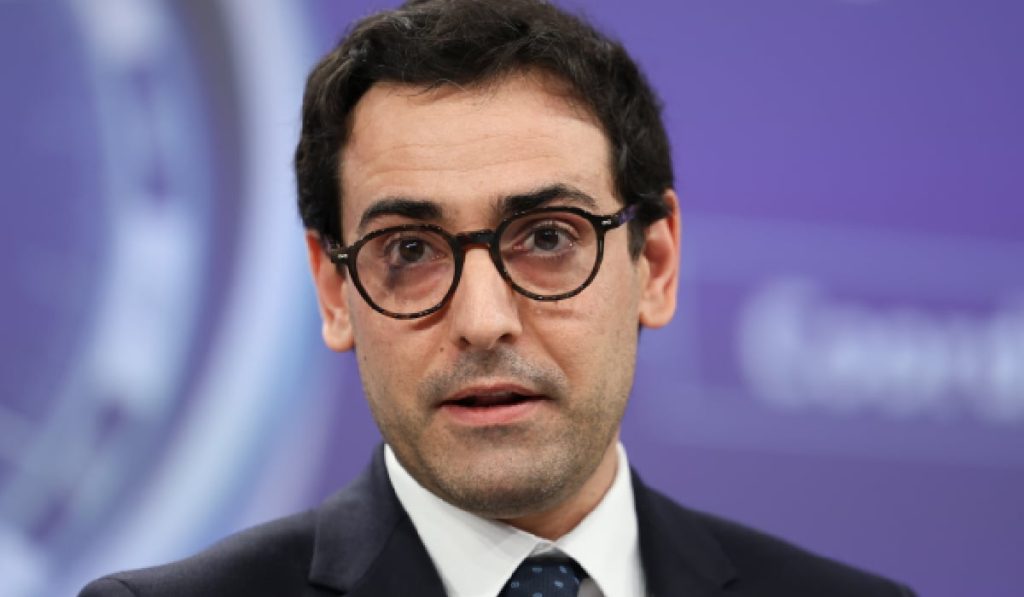 Avem urgentă nevoie de investiții străine, avertizează specialiștii din România