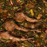 Stufat de miel, aroma copilăriei: Rețeta de Paște care îmbie cu savoare