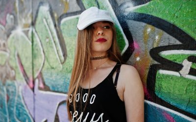 Șapca, trăsătura obsesivă: Ce dezvăluie psihologia despre purtătorii ei