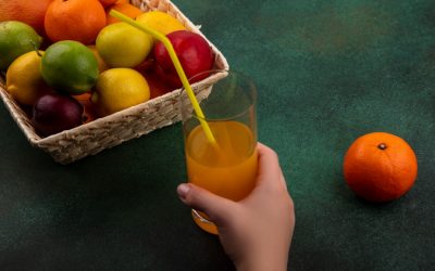 Sucul de fructe: Crește glicemia? Specialiștii spun adevărul șocant