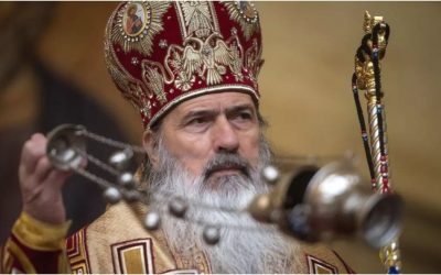 Studenții lui Teodosie, obligați să plătească pentru cadou. Suma e URIAȘĂ